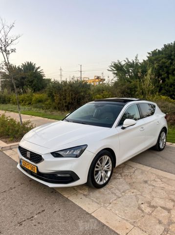 מודעת רכב סיאט לאון