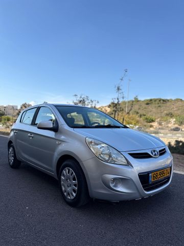 מודעת רכב יונדאי i20 1