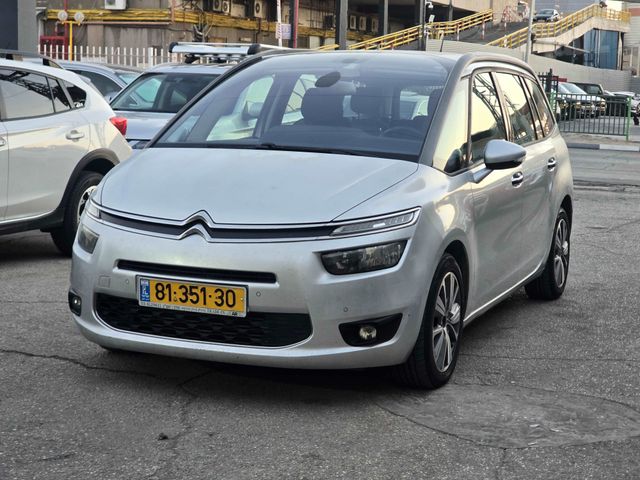 מודעת רכב סיטרואן C4 פיקאסו