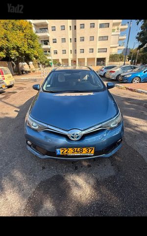 מודעת רכב טויוטה אוריס