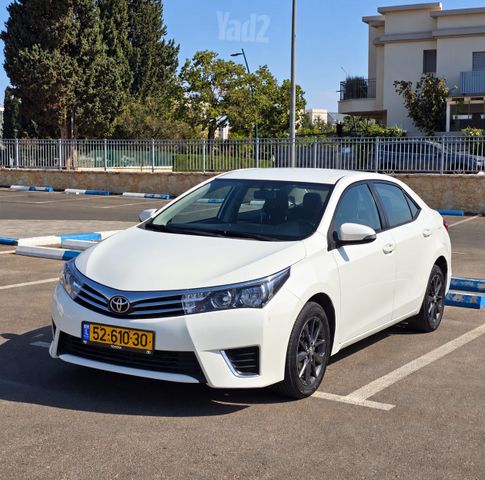 מודעת רכב טויוטה קורולה