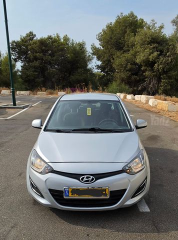 מודעת רכב יונדאי i20