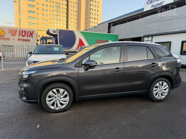 מודעת רכב סוזוקי S-Cross
