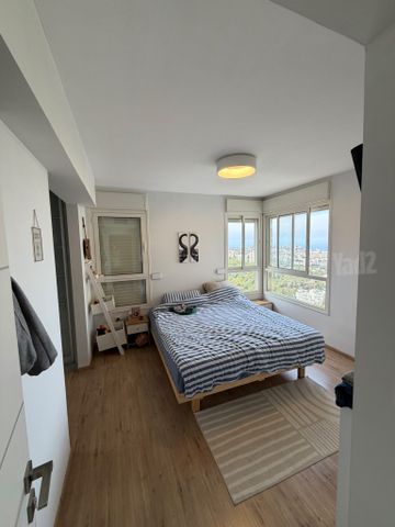תמונה מהדירה בנשר, 6 חדרים