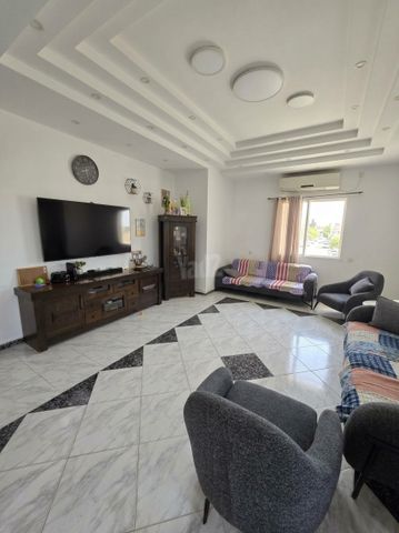 צהיון 16