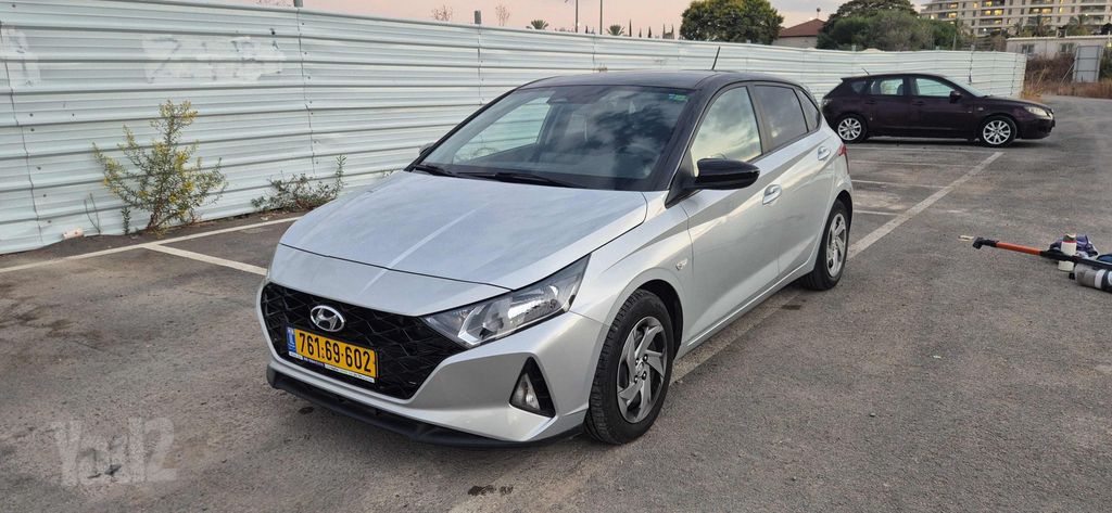 מודעת רכב יונדאי i20