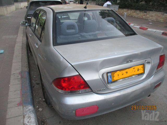 לנסר Executive Plus אוט׳ 1.6 (98 כ״ס)