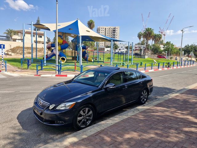 מודעת רכב לקסוס GS