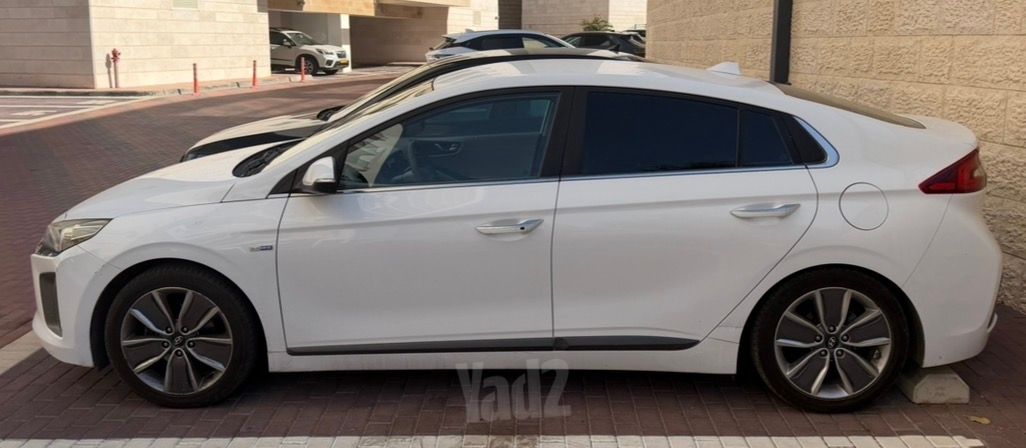 מודעת רכב יונדאי איוניק