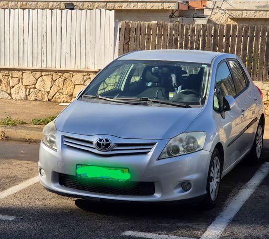 אוריס GLI אוט׳ 1.6 (124 כ״ס)