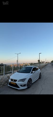 מודעת רכב סיאט לאון