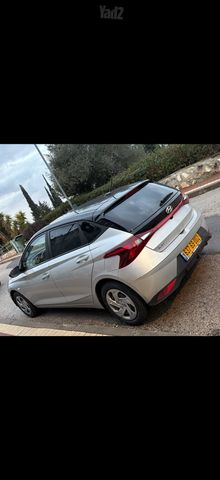 מודעת רכב יונדאי i20