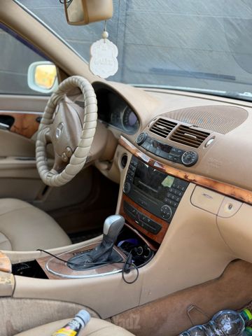 מודעת רכב מרצדס-בנץ E-class