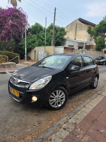 מודעת רכב יונדאי i20