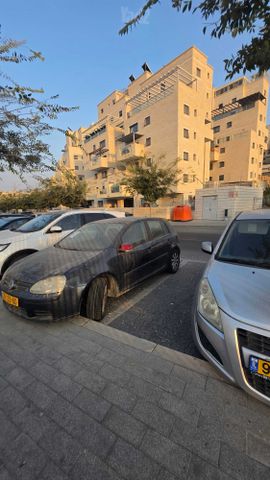 גולף Comfortline אוט׳ בנזין 5 דל 2.0 (150 כ״ס)
