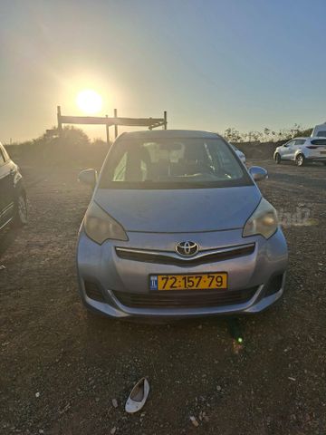 מודעת רכב טויוטה ורסו-S