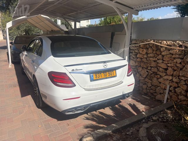 E-class TAXI STD LT E 200d אוט׳ 1.6 (160 כ״ס)