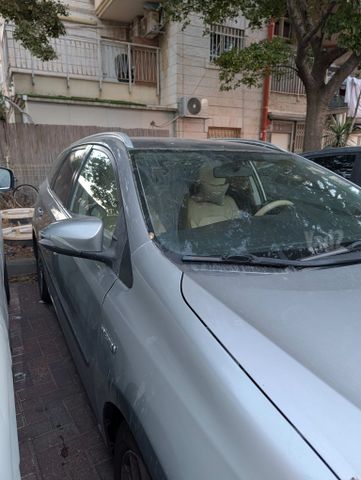 אוריס TS Sky היברידי אוט׳ 1.8 (99 כ״ס) [2014-2015]