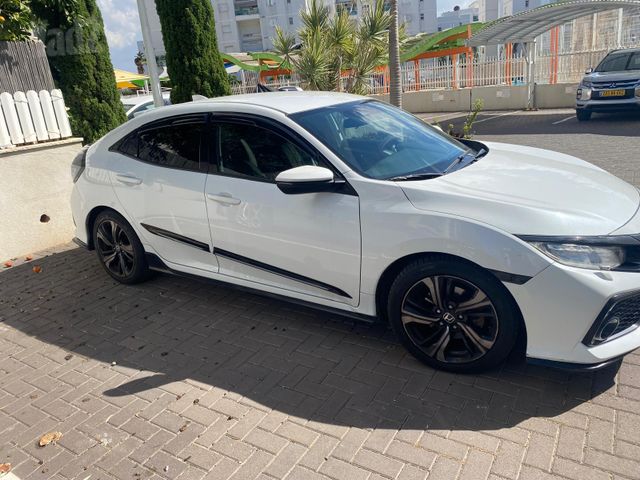 סיוויק Sport אוט׳ 1.5 (182 כ״ס)
