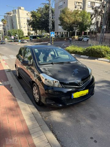מודעת רכב טויוטה יאריס