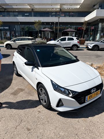 מודעת רכב יונדאי i20