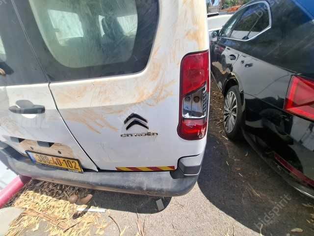 מודעת רכב סיטרואן ברלינגו 