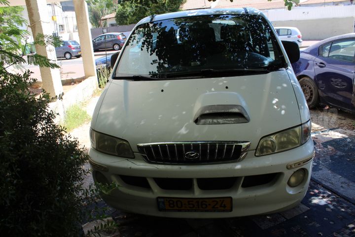 מודעת רכב יונדאי H-1 / i800