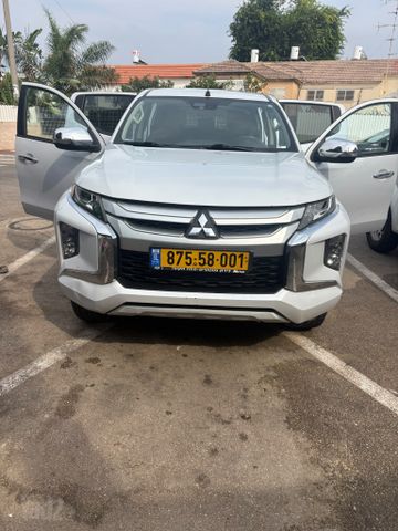 מודעת רכב מיצובישי טרייטון / L200