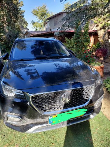 מודעת רכב אם ג'י EHS PHEV
