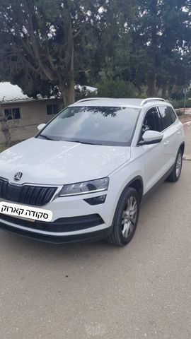 מודעת רכב סקודה קארוק