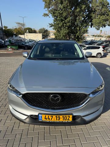 מודעת רכב מאזדה CX-5