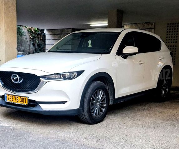מודעת רכב מאזדה CX-5