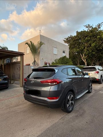 מודעת רכב יונדאי טוסון