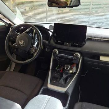 מודעת רכב טויוטה RAV4