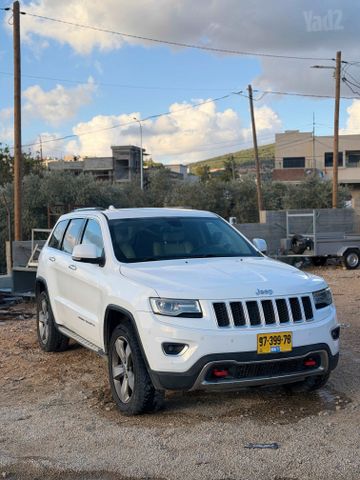 מודעת רכב ג'יפ גרנד צ'ירוקי