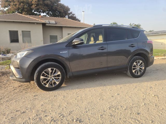 מודעת רכב טויוטה RAV4