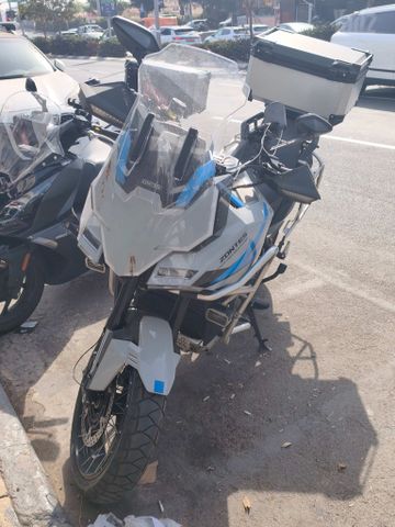 מודעת רכב זונטס 703F