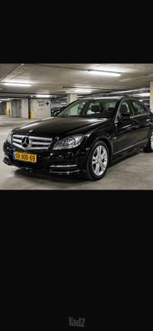 מודעת רכב מרצדס-בנץ C-class