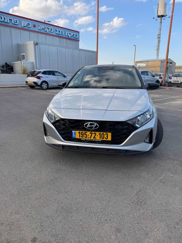 מודעת רכב יונדאי i20