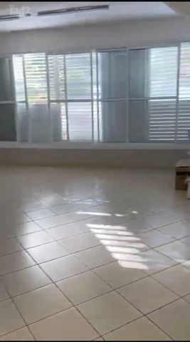 תמונה מהדירה ברמת השרון, 3 חדרים