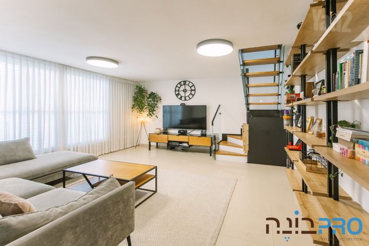 טשרניחובסקי 