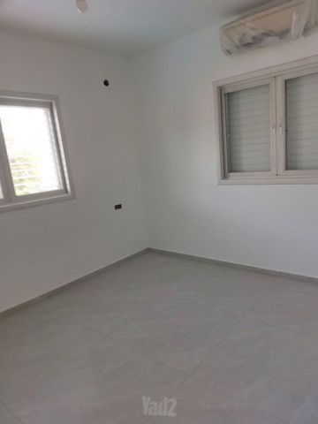 תמונה מהדירה ברעננה, 6 חדרים