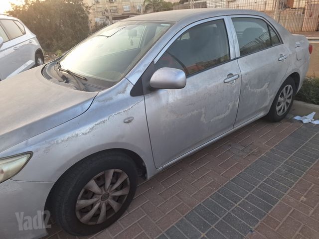 מודעת רכב טויוטה קורולה