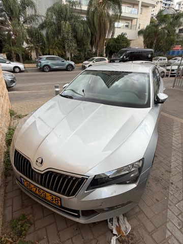 מודעת רכב סקודה סופרב