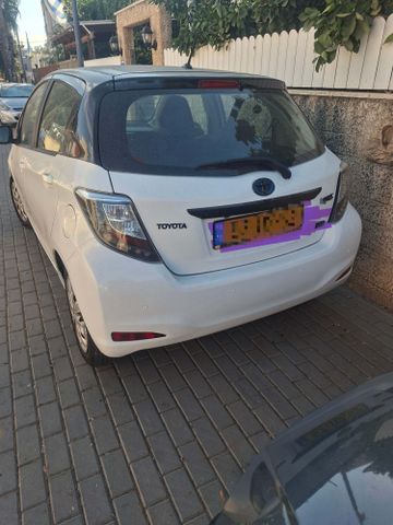 יאריס Hybrid היברידי אוט׳ 1.5 (74 כ״ס) [2012-2014]