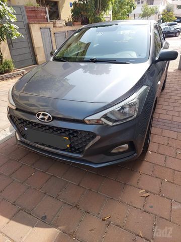 מודעת רכב יונדאי i20