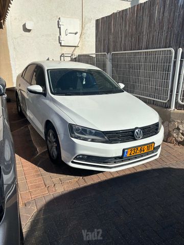 מודעת רכב פולקסווגן ג'טה