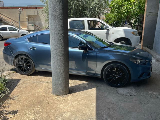 מודעת רכב מאזדה 6