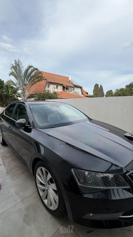 מודעת רכב סקודה סופרב