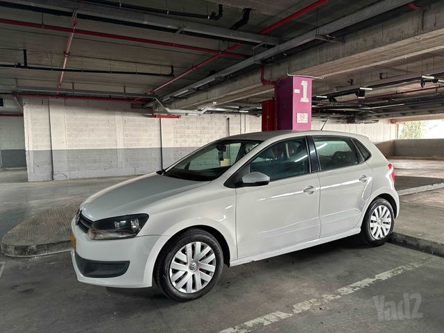 פולו  Comfortline אוט׳ 5 דל 1.4 (85 כ״ס)
